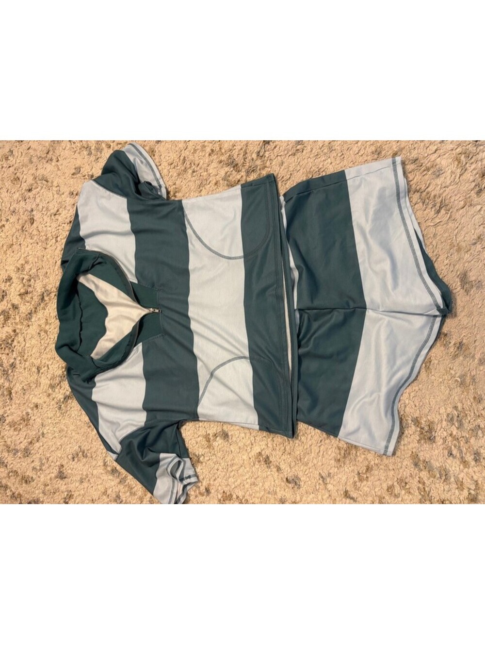 Women’s Green Gray Colorblock Activewear Set Quarter Zip Top & Shorts